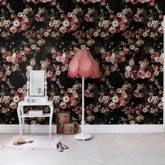 Tapet floral 3D cu flori delicate și un design bogat.