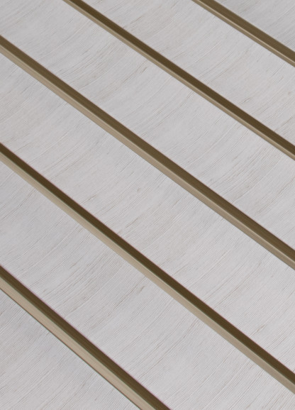 Tapet 3D alb cu linii aurii, design modern, living