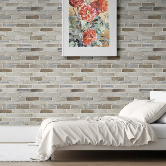 Panou decorativ cărămidă aparentă în nuanțe de gri și bej, creând un ambient rustic și modern.