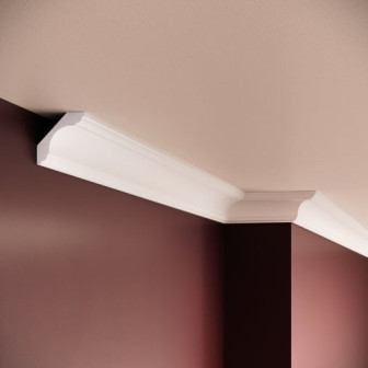 Cornișă decorativă din poliuretan montată la tavan