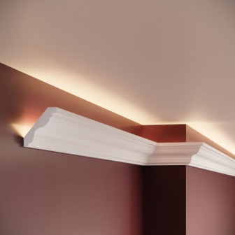 Cornișă decorativă din poliuretan, montată pe tavan