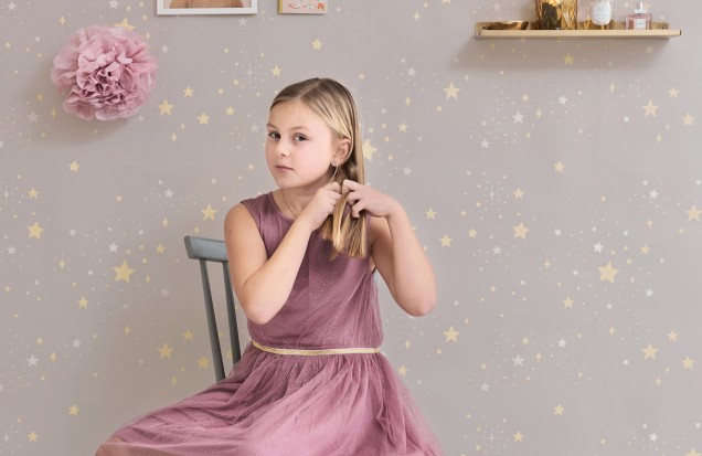 Tapet Twinkle Dusty Lilac - Tapet cu steluțe aurii pentru camera copiilor